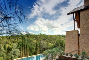 combination of concrete paver and gravel in a desert landscape backyard idea