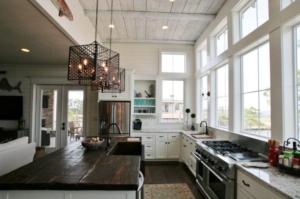 simple wood panels in a high ceiling to create a beach style