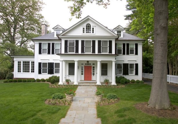 benjamin moore moorglo - black shutter color for a benjamin moore brilliant white house